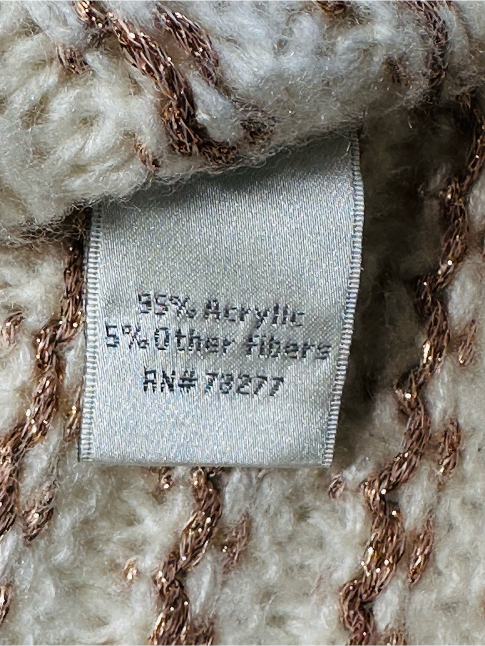 LC Lauren Conrad Large Cream Open Knit V-Neck Sweater Lightweight 24” P2P - Picture 5 of 5